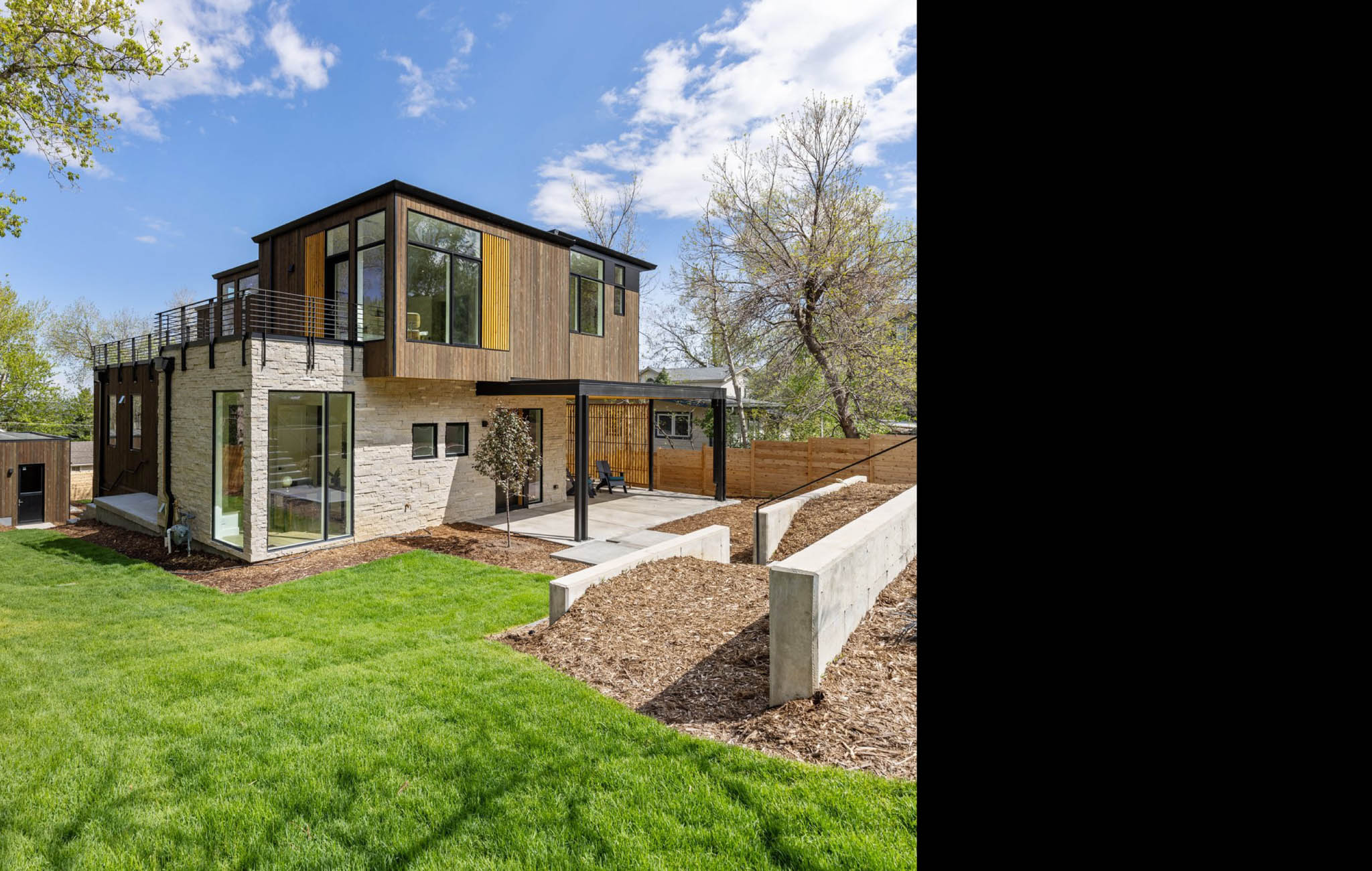 Dakota Ridge House by Watt Architecture